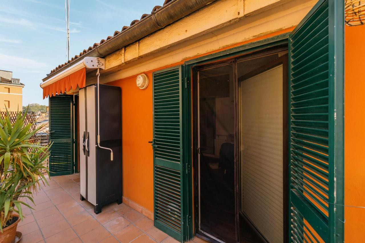 Studio Malcontenti Con Terrazzo By Wonderful Ltaly Bologna Bagian luar foto